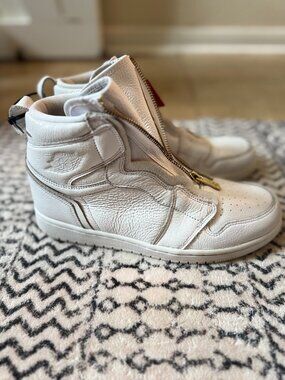 Air Jordan 1 Retro High Zip